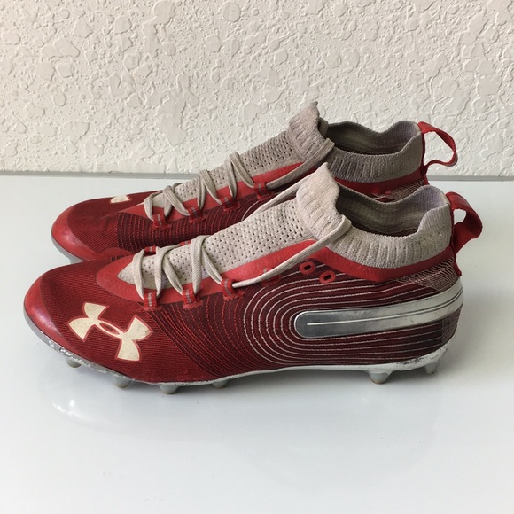 mens size 10 football cleats